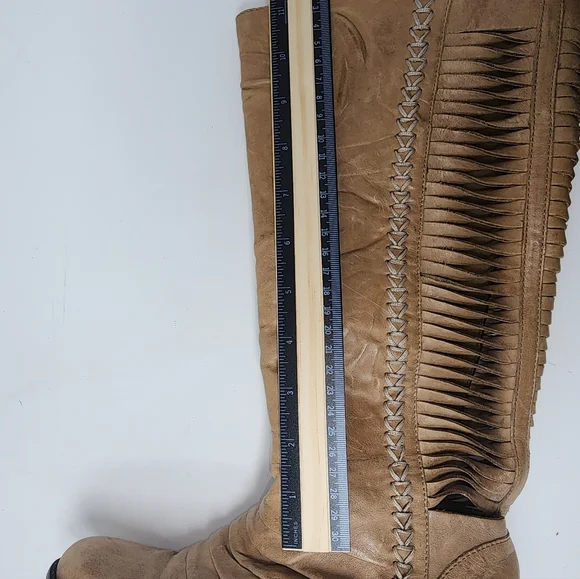 Very Volatile Fringe Riding Boot Leather Taupe women's 6.5 - Picture 14 of 16